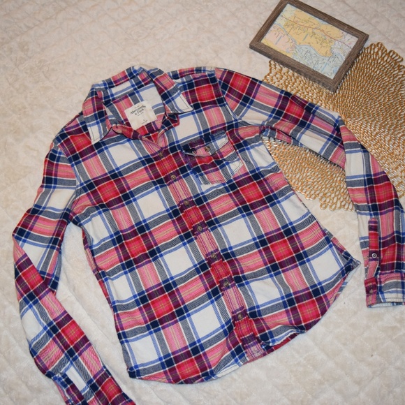 Fitch Womens S Flannel Button Down 